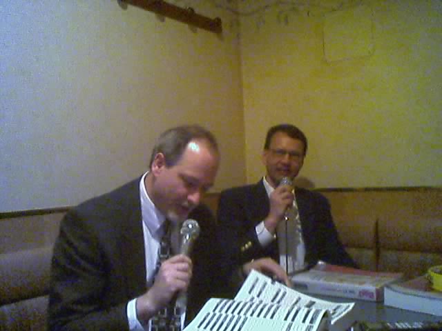Singing geeks
