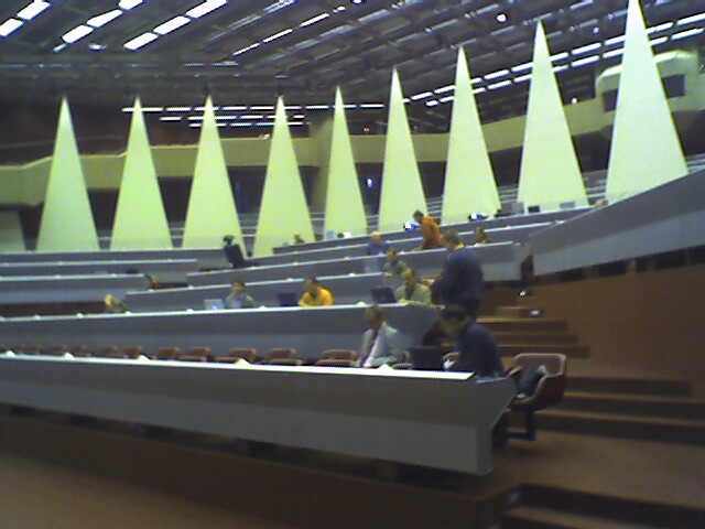 11-12-06_025756_01.jpg